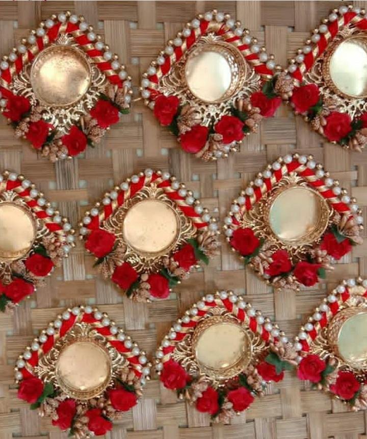 Embellished Geometric Tealight Set